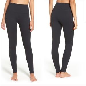 Zella black leggings